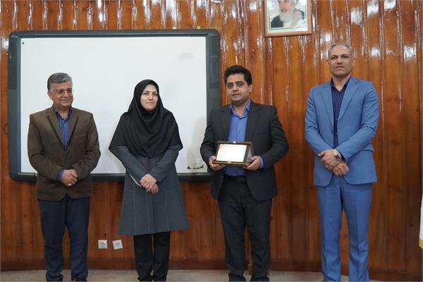 همایش به رنگ زندگی با موضوع “خانواده دوستدار فرزند” برگزار شد